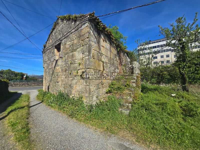 Foto a971b0a6-16f4-431b-a75b-fe81fc1927ea. Casa a Zona Fernández Labreda Pontevedra