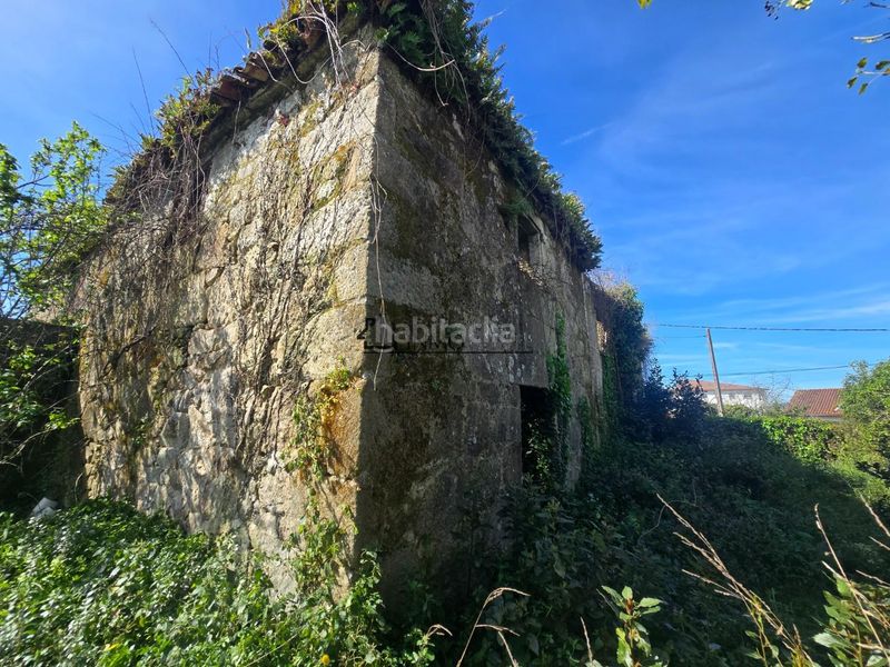 Foto dcb0707f-7d73-44e5-b3f9-f54011a130a4. Casa a Zona Fernández Labreda Pontevedra