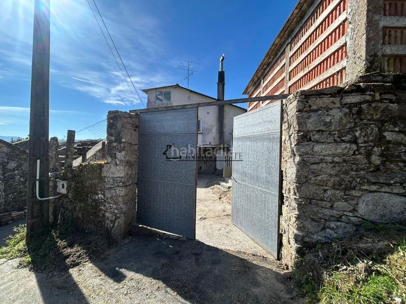 Foto 8b0aa399-1a87-4603-9e33-b9bc71e068cd. Casa amb aparcament a Forcarei