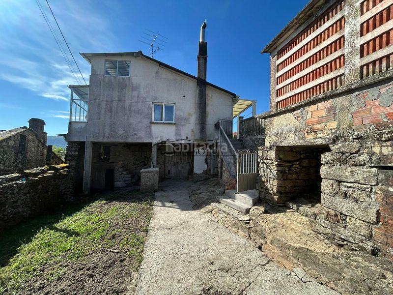 Foto 9fc0d434-adae-4a44-bfb5-f7d5db06ce47. Casa amb aparcament a Forcarei