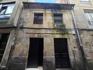 Local Comercial a Centro - Echegaray. Se vende espectacular local comercial en plena zona monumental d