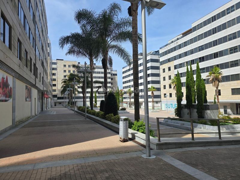 Foto ad3b0b64-781a-4701-a0b9-8d06fda491e9. Pis amb calefacció aparcament a Zona Fernández Labreda Pontevedra