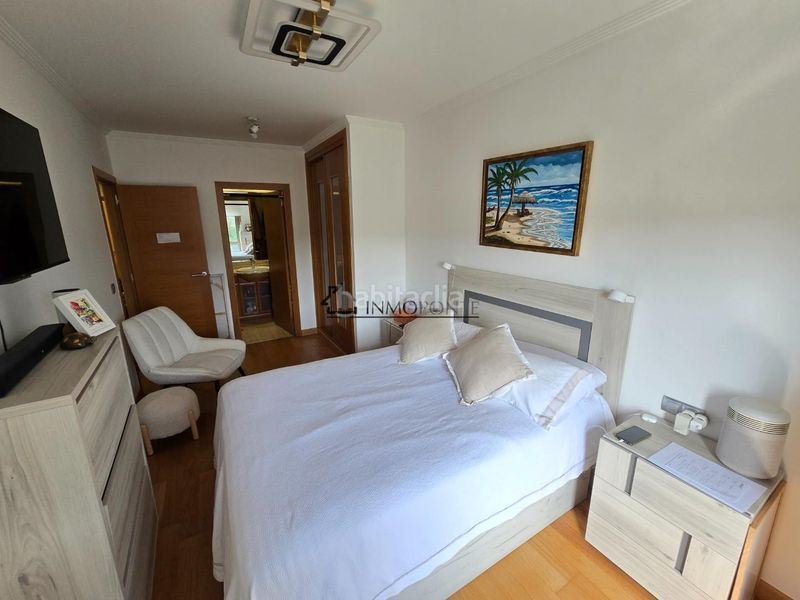 Foto c0837703-8219-48a8-b7aa-abf1f1ba6144. Pis amb calefacció aparcament a Zona Fernández Labreda Pontevedra