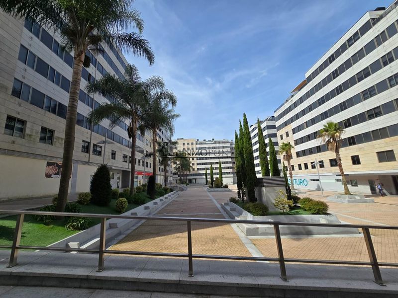 Foto e201b1ed-b8a5-443f-91d0-2b061d44a7f5. Pis amb calefacció aparcament a Zona Fernández Labreda Pontevedra
