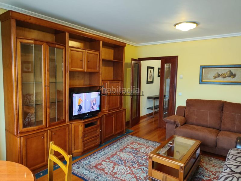 Foto 8d988c55-f343-4595-be74-bd29eea07329. Lloguer pis amb calefacció aparcament a Pontevedra