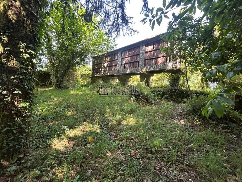 Foto 8043e146-c098-4397-843a-64c149b2c701. Casa amb aparcament a Cotobade