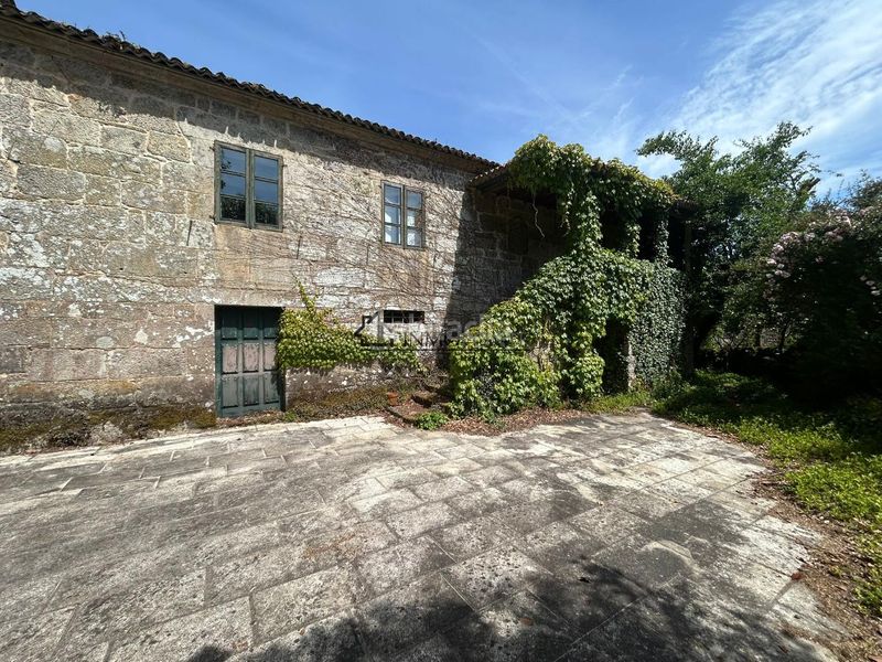 Foto 9a6ce015-0957-4b91-bd64-1a7a2dd2a690. Casa amb aparcament a Cotobade