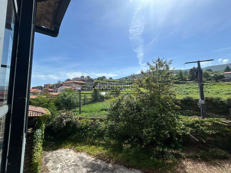 Foto fa1f235d-82d8-4f0f-b7ca-16fb330a6fd2. Casa amb aparcament a Cotobade