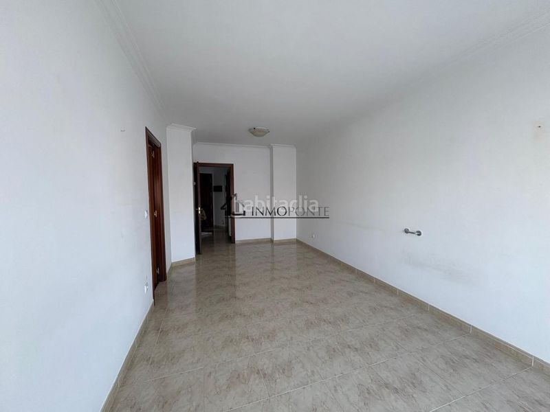 Foto 26dada86-aa03-49bd-b39e-06aa4bd90cf0. Pis amb calefacció a Zona de Plaza de Barcelos Pontevedra