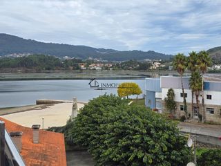 Piso en Soutomaior. Se vende precioso piso a estrenar con terraza en una ubicación i