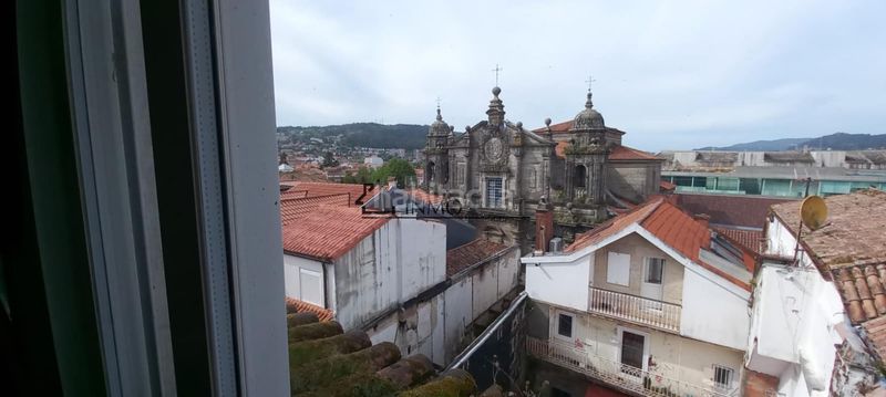 Foto a688ded3-8d9a-48bb-a05f-488ca03e7e1c. Pis a Centro - Echegaray Pontevedra