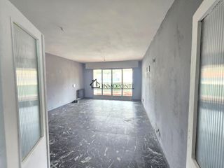 Flat in Marín. Ático de 130 m con gran potencial en el corazón de marín. oportu