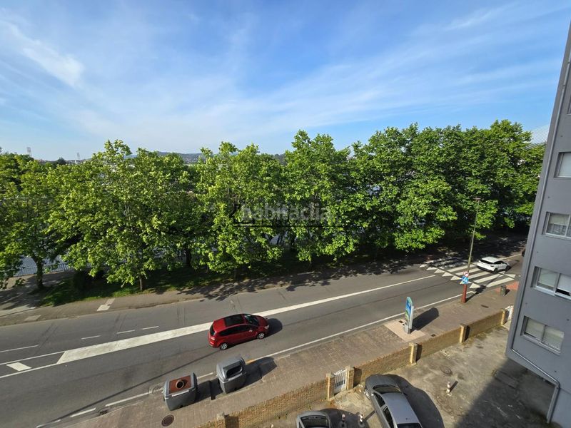 Foto dd0b7ec7-1e58-4241-b18b-33f052b9b870. Pis amb calefacció aparcament a Zona de Plaza de Barcelos Pontevedra