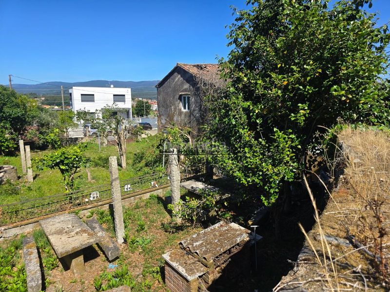 Foto aa8898e6-93a0-4acb-9a70-c2b099d35492. Casa a Pontecesures