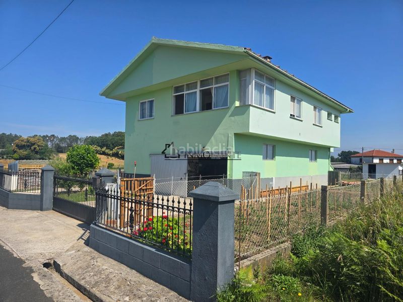 Foto 457d59e2-b5ce-4f90-81d2-010382ba9dd8. Casa amb calefacció aparcament a Estrada (A)