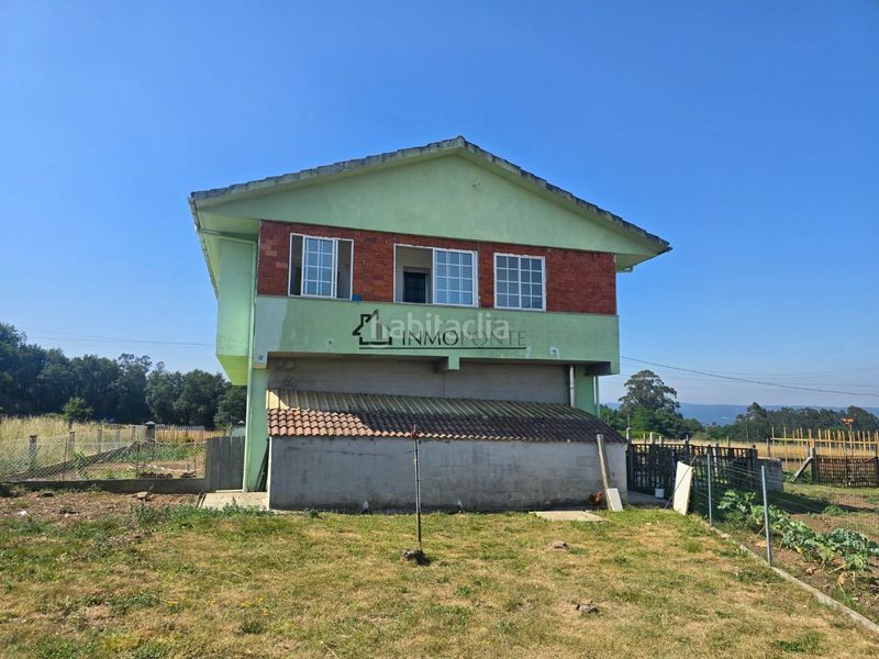 Foto 4888fc72-36b3-473b-b0eb-791d7d811e56. Casa amb calefacció aparcament a Estrada (A)