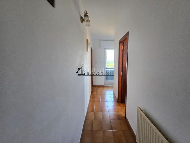 Foto de6842a3-bb69-4a4f-b43e-da6730644c3f. Casa amb calefacció aparcament a Estrada (A)