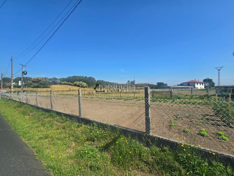 Foto edde6b5e-794c-4bf5-b667-fe1cd16449ce. Casa amb calefacció aparcament a Estrada (A)