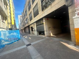 Geschäftsraum in Centro - Echegaray. Bajo con gran potencial para loft a escasos metros de la alameda