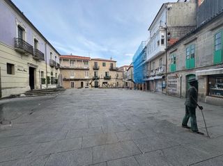 Pis a Centro - Echegaray. Se vende amplio piso de 125 m situado en pleno corazón de la zon