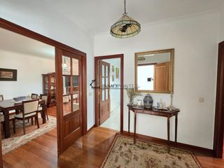 Appartement à Zona de Plaza de Barcelos. Amplio piso de 2 dormitorios en pleno centro de pontevedra busca