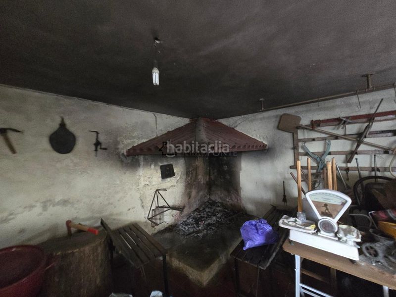 Foto ff20c6dc-b51f-4164-86fe-d05129710c2e. Casa amb calefacció aparcament a Forcarei