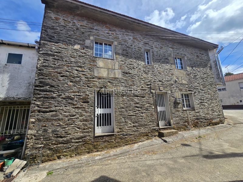 Foto a5e916c4-4464-41ce-9e9f-b9edbf152154. Casa a Forcarei
