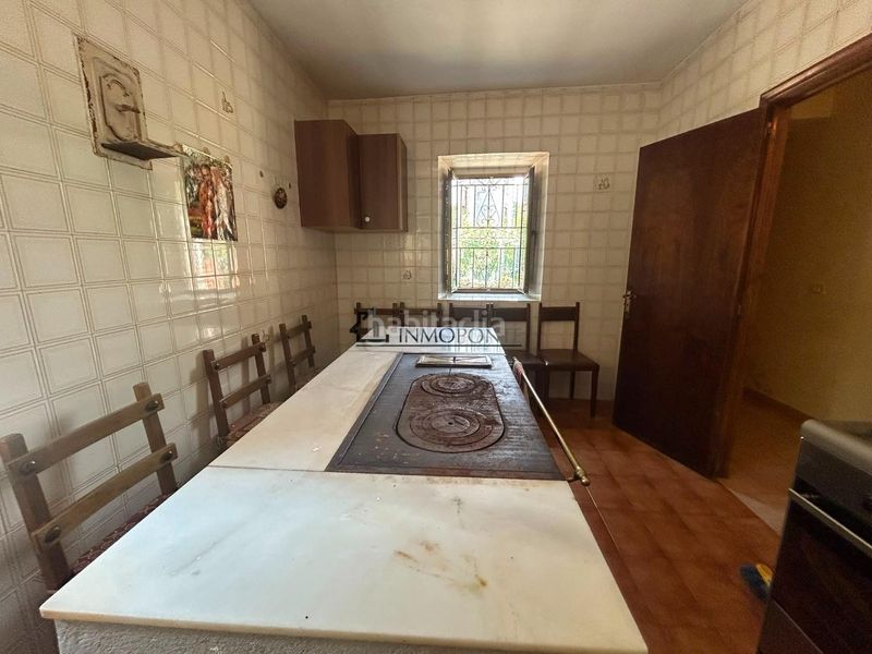 Foto ad58156b-75ea-40f7-8a19-30f95643ed3e. Casa amb calefacció aparcament a Forcarei