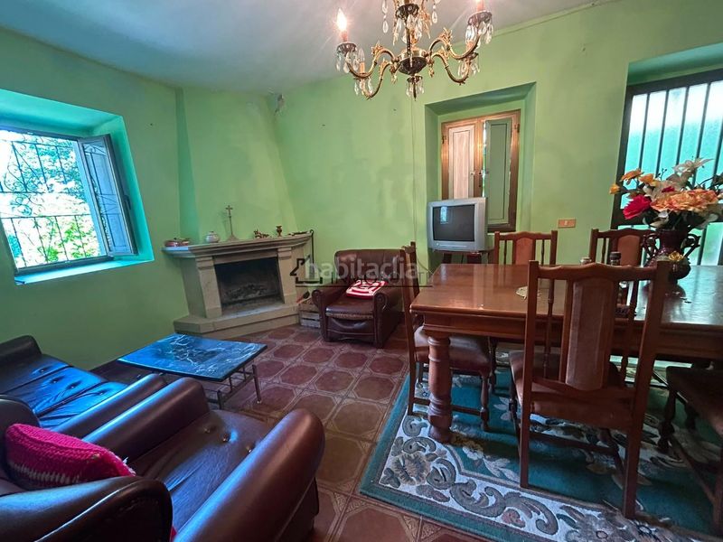 Foto bed4ef0b-e05c-4467-803e-7ed25cb2da63. Casa amb calefacció aparcament a Forcarei