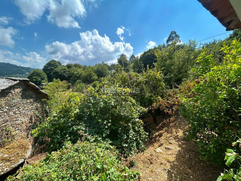 Foto c77d29d1-82fc-4fbf-aabe-af937ebb170a. Casa amb calefacció aparcament a Forcarei