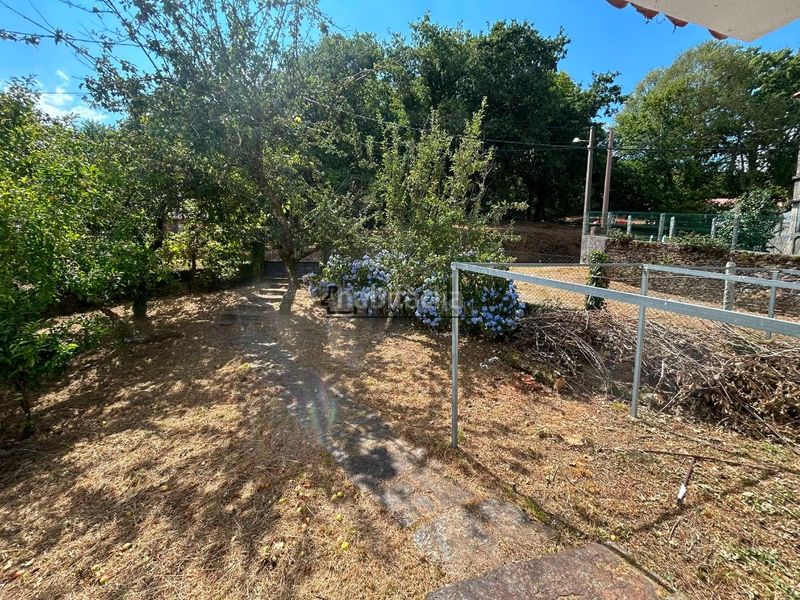 Foto ecff7525-d8b0-4a45-8ec8-fda47c87048a. Casa amb calefacció aparcament a Forcarei