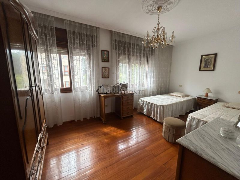 Foto 77aff3e0-ef69-4774-b9c8-56fa9f6cf440. Casa amb calefacció aparcament a san xoán de Poio Poio