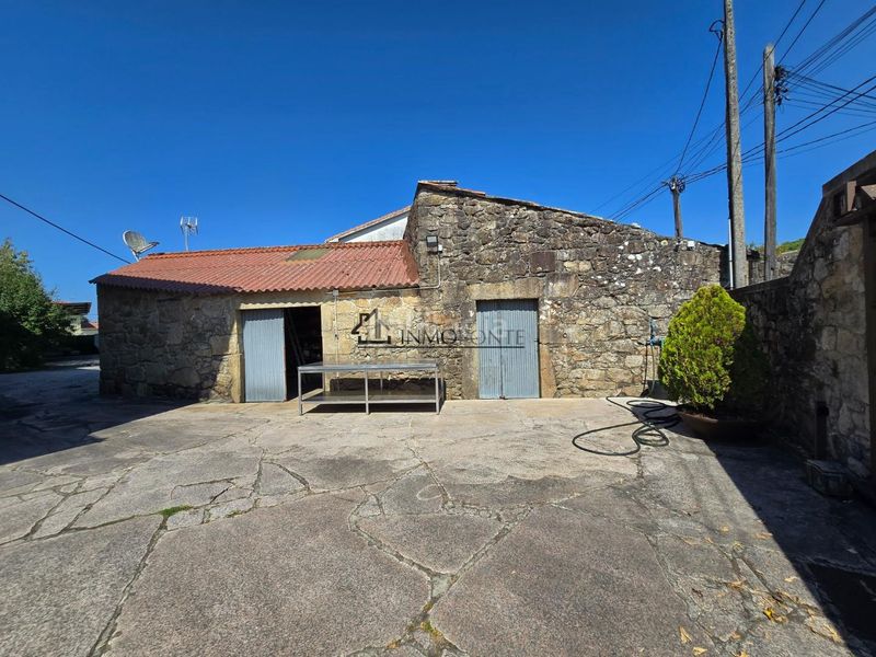 Foto 5e818868-9eac-43bd-b7ff-71a46a8a06ca. Casa amb calefacció aparcament a Valga