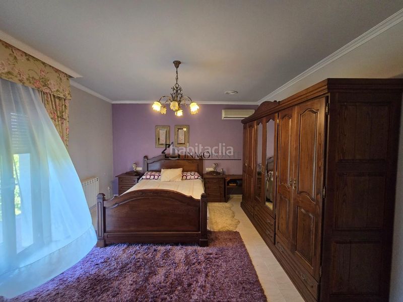 Foto 8db50a4c-ef4b-4e0f-a176-a2512042990f. Casa amb calefacció aparcament a Valga