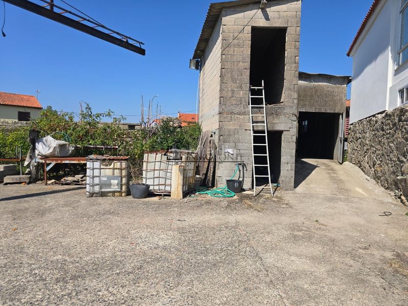 Foto 97d3fcbf-8045-47b2-a52c-2033b53b98c4. Casa amb calefacció aparcament a Valga