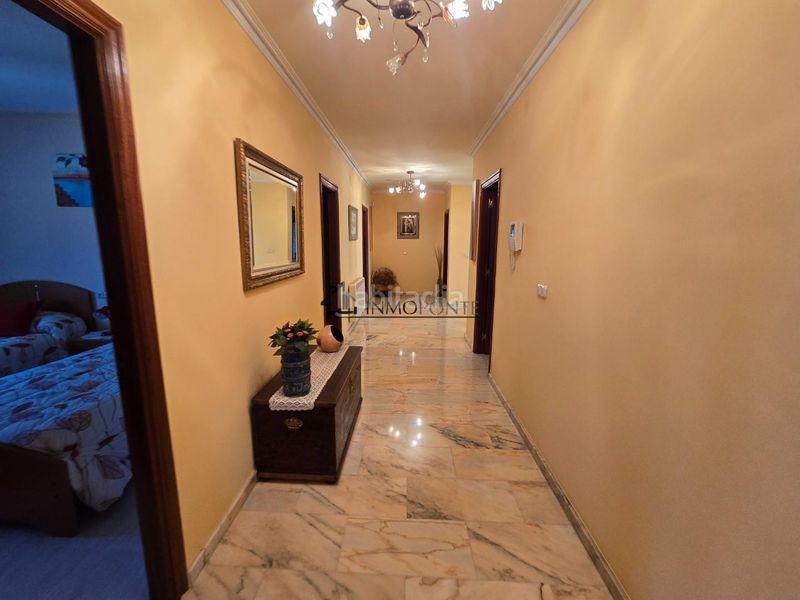 Foto ed35b671-7504-45be-9325-59f87ecec6d9. Casa amb calefacció aparcament a Valga