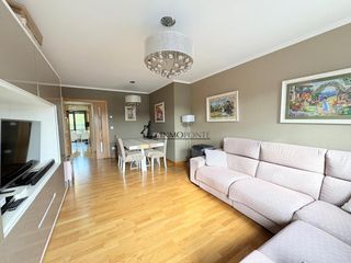 Pis a A Parda. Se vende piso de 3 habitaciones en la parda, conde bugallal, pon