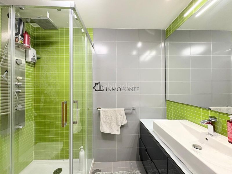 Foto 3da333fe-1d25-4423-b91e-c2db19b5bbb1. Pis amb calefacció aparcament piscina a A Parda Pontevedra