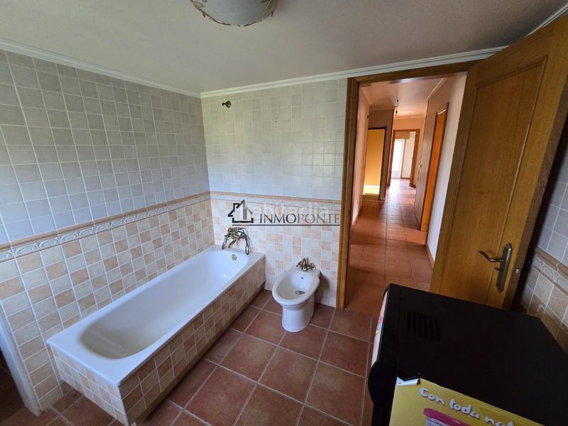 Foto 890a6f8d-43eb-4c8c-8ccf-7cae91418d2c. Casa amb calefacció aparcament a La Seca - Los Salgueriños Pontevedra