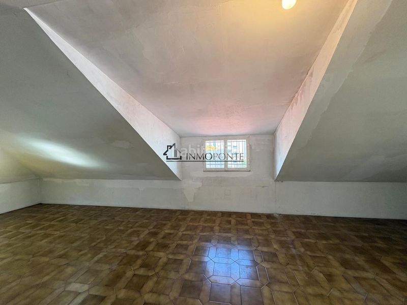 Foto 16c22248-6375-4437-9caa-00d596d43512. Casa amb calefacció aparcament a Centro - Echegaray Pontevedra