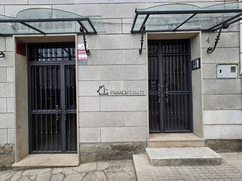 Foto 93b3b50a-b393-44ac-b17b-4d77de408eb2. Casa amb calefacció aparcament a Centro - Echegaray Pontevedra