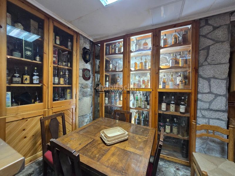 Foto f2bfa8e7-8074-45f4-8a4f-06b395e093e1. Casa amb calefacció aparcament a Centro - Echegaray Pontevedra
