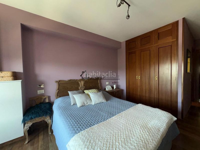 Foto e5dda08c-6176-474b-8a2b-068c1acdcf18. Pis amb calefacció aparcament a Zona Fernández Labreda Pontevedra