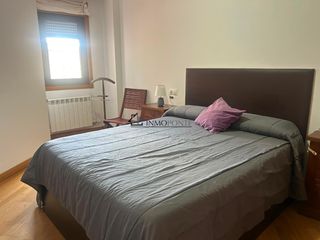 Miete Etagenwohnung  Conde de bugallal. Disponible para alquiler este magnífico piso situado en la prest