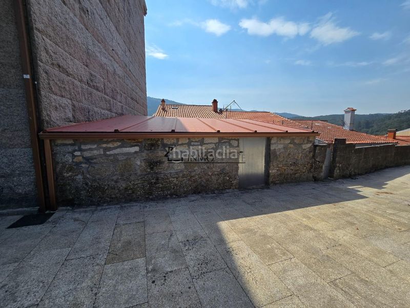 Foto 655075fa-e2c1-4362-9a82-45e137d6a80b. Casa adossada a Forcarei