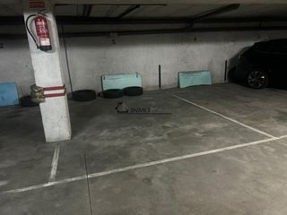 Aparcament cotxe a Monte Porreiro. Venta de plazas de garaje en monteporreiro se venden 4 plazas de