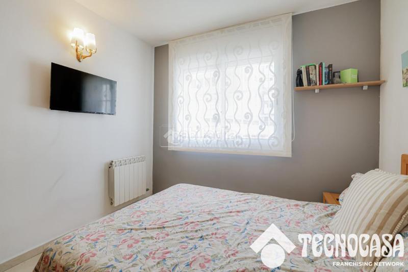 Foto 74f7f45c-d638-4d09-9a8a-396dba053a57. Piso  en venta en Sants Barcelona