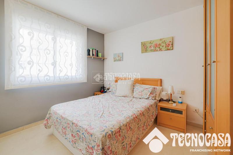 Foto 9eaaf826-2446-4d56-b555-441d697135be. Piso  en venta en Sants Barcelona
