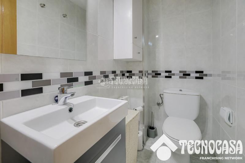 Foto af881187-5b04-422e-b180-3684a7e5ae6f. Piso  en venta en Sants Barcelona