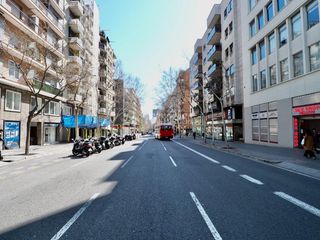 Affitto Ufficio in Barri de les Corts. Despacho en alquiler en barcelona